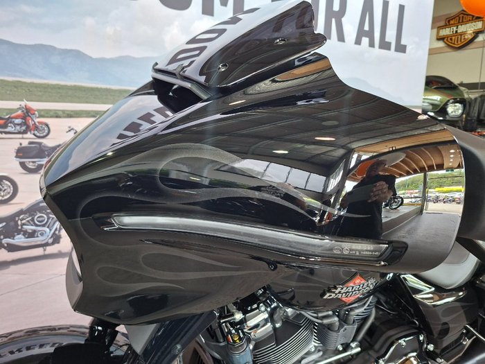 2025 HARLEY-DAVIDSON FLHX STREET GLIDE (117)