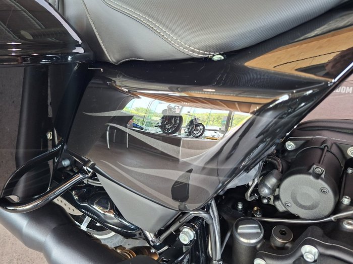 2025 HARLEY-DAVIDSON FLHX STREET GLIDE (117)