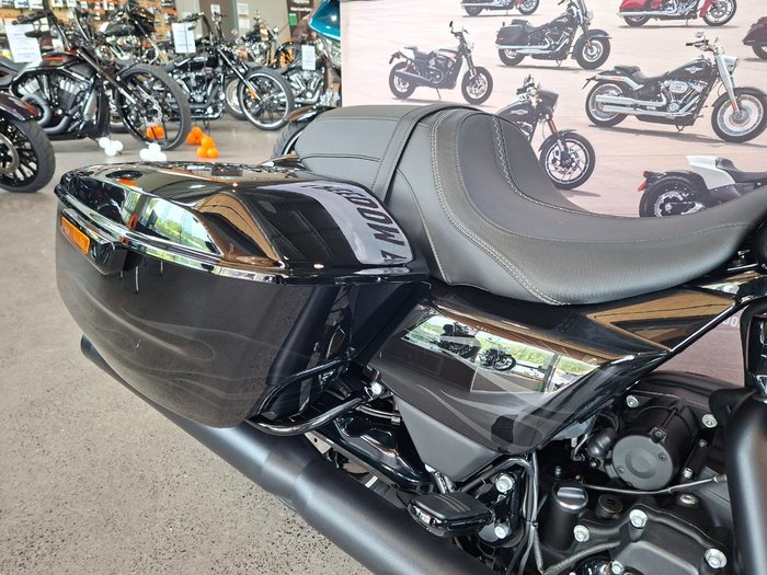 2025 HARLEY-DAVIDSON FLHX STREET GLIDE (117)