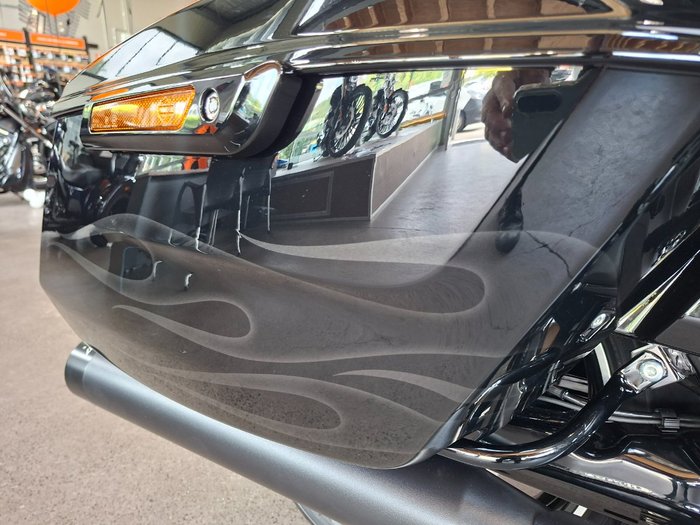 2025 HARLEY-DAVIDSON FLHX STREET GLIDE (117)