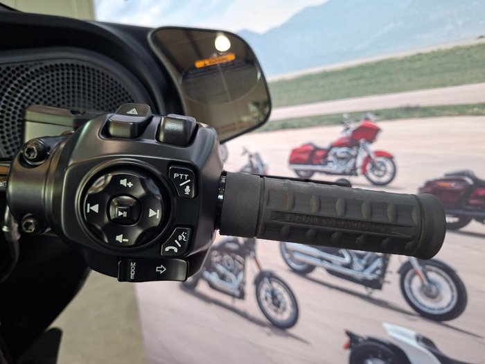 2025 HARLEY-DAVIDSON FLHX STREET GLIDE (117)