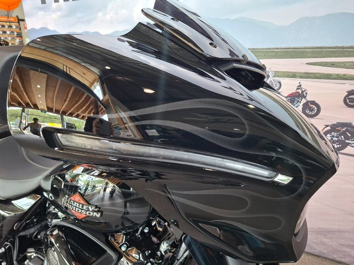 2025 HARLEY-DAVIDSON FLHX STREET GLIDE (117)