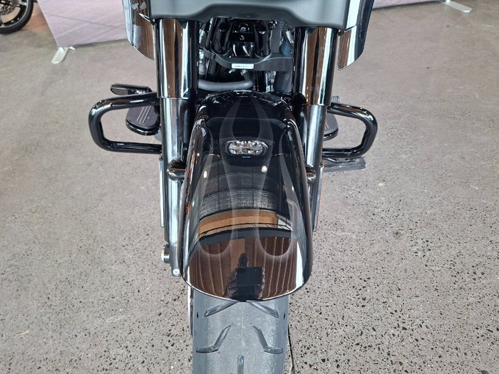 2025 HARLEY-DAVIDSON FLHX STREET GLIDE (117)