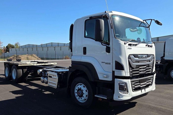 2025 Isuzu F Series