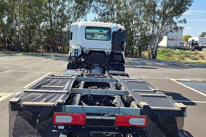 2025 Isuzu F Series