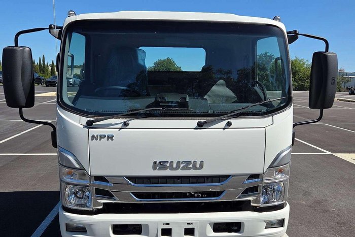 2025 Isuzu N Series NPR 45/55-155