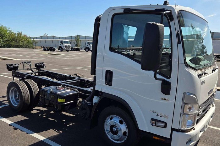 2025 Isuzu N Series NPR 45/55-155