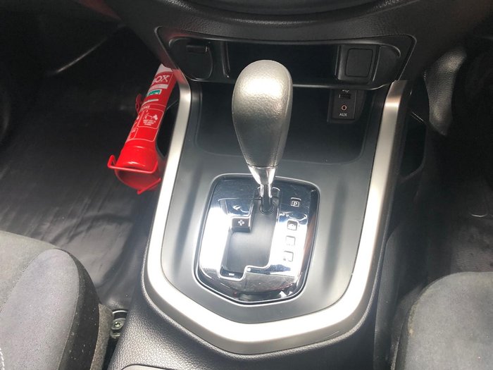 2019 Nissan Navara RX