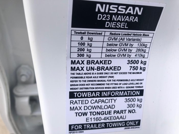 2019 Nissan Navara RX