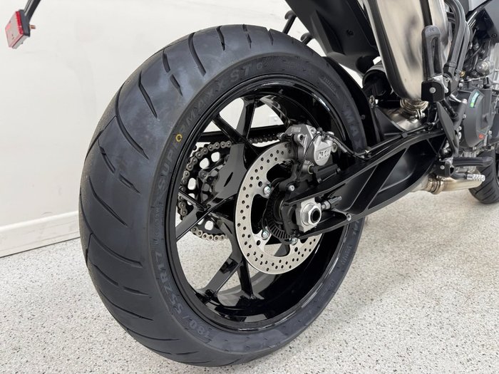 2024 Ktm 790 DUKE grey