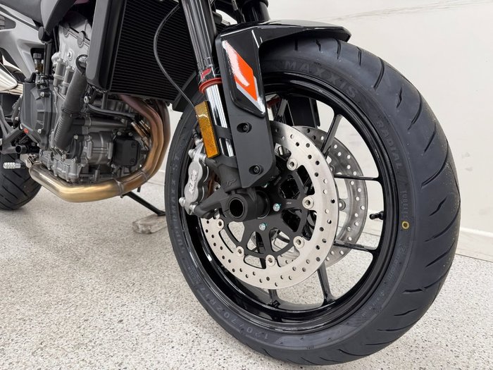 2024 Ktm 790 DUKE grey