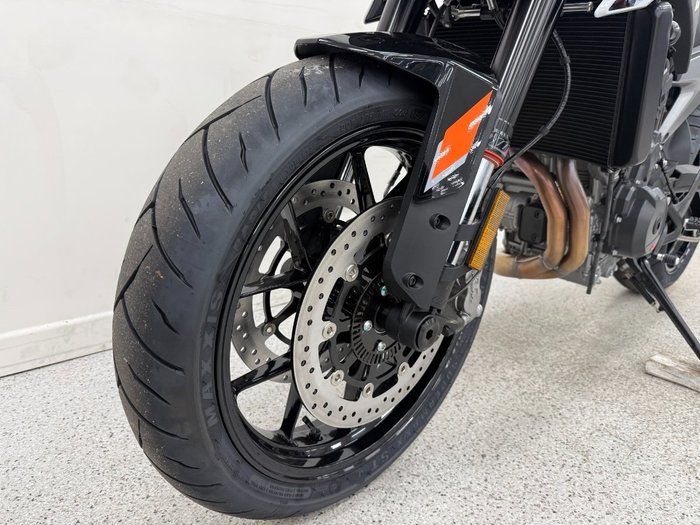 2024 Ktm 790 DUKE grey