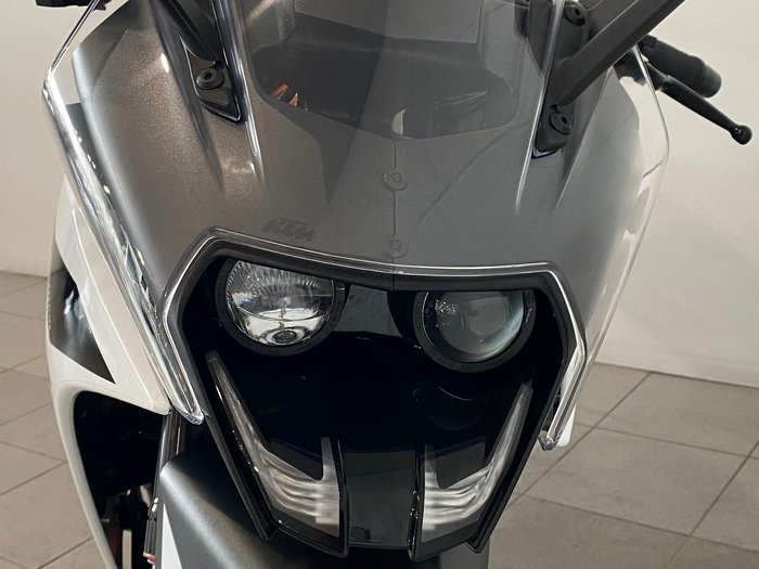 2021 KTM RC 390 RC Orange