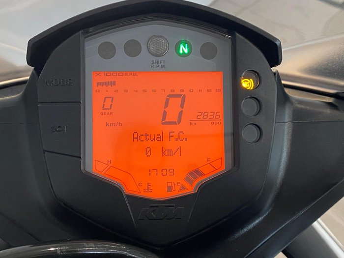 2021 KTM RC 390 RC Orange