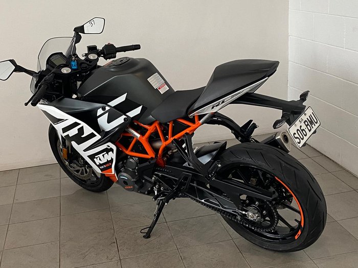 2021 KTM RC 390 RC Orange
