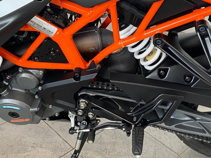 2021 KTM RC 390 RC Orange