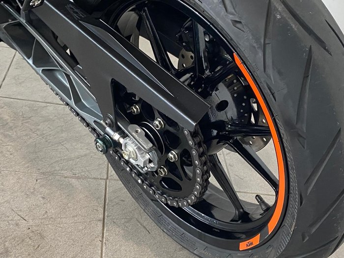 2021 KTM RC 390 RC Orange