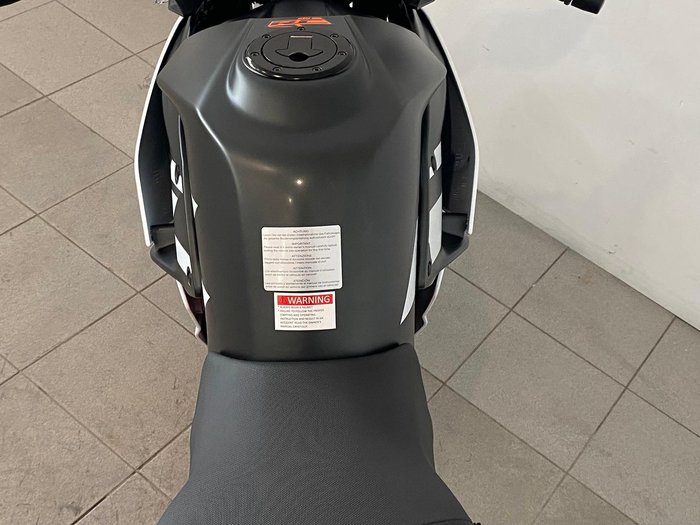 2021 KTM RC 390 RC Orange