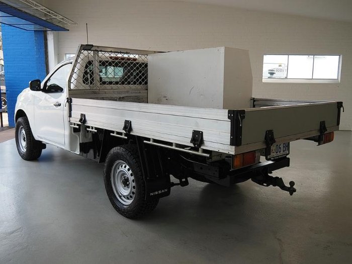 2018 Nissan Navara DX