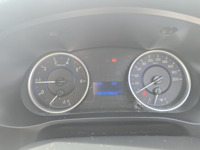 2018 Toyota Hilux SR