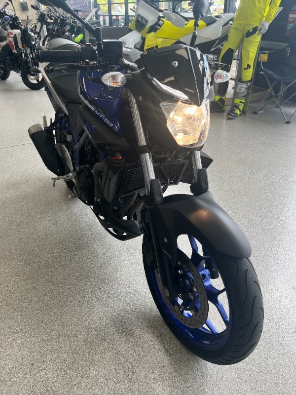 2017 Yamaha MT-03 (MT03LA) (ABS) BLUE