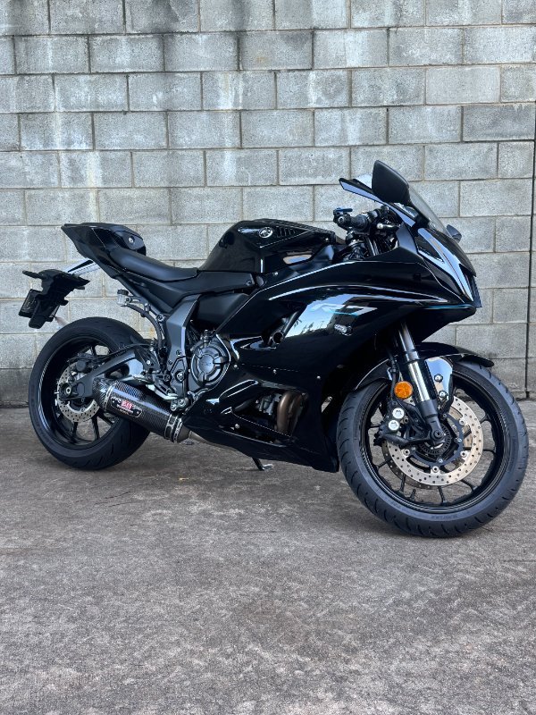 2023 Yamaha YZF-R7LA Black