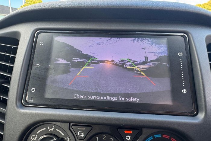 2024 Mitsubishi Triton GLX