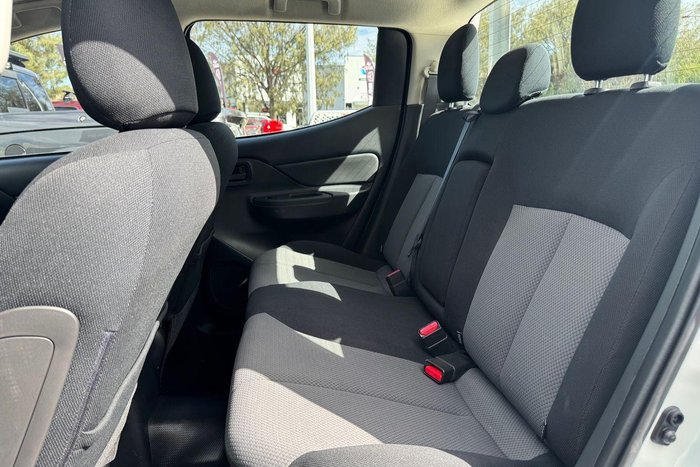 2024 Mitsubishi Triton GLX