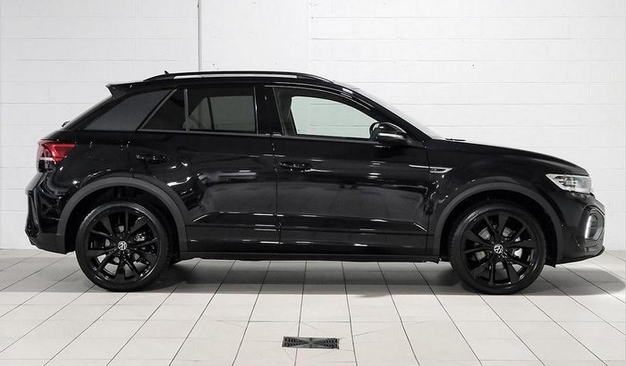 2025 Volkswagen T-Roc 140TSI R-Line