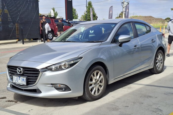 2016 Mazda 3 Maxx