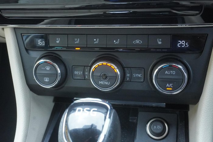 2016 SKODA Superb 162TSI