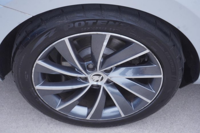 2016 SKODA Superb 162TSI