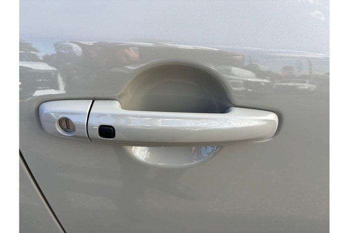 2025 Suzuki Vitara Turbo LY Series II Ivy/Black (A9N)