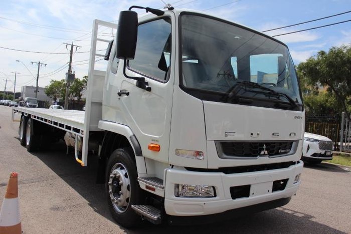 2025 Fuso Fighter 2427 WHITE