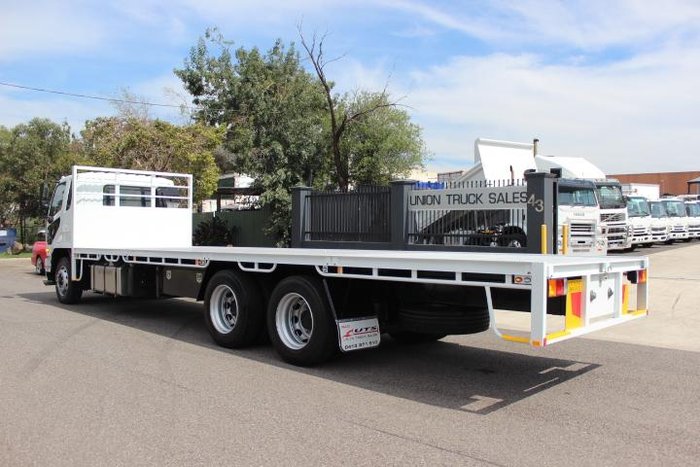 2025 Fuso Fighter 2427 WHITE