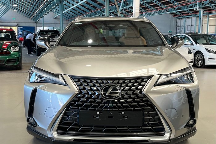 2024 Lexus UX UX300h Sport Luxury