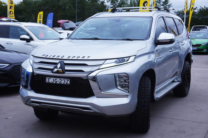 2020 Mitsubishi Pajero Sport GLS