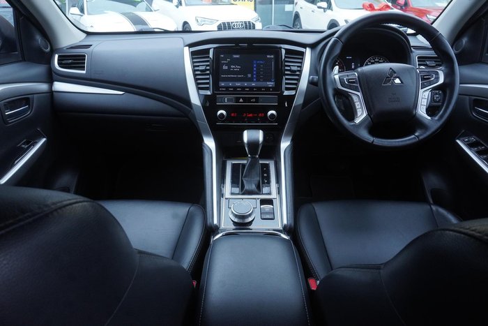 2020 Mitsubishi Pajero Sport GLS