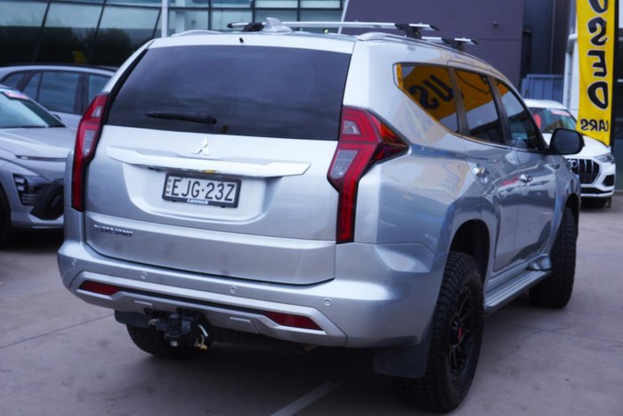 2020 Mitsubishi Pajero Sport GLS