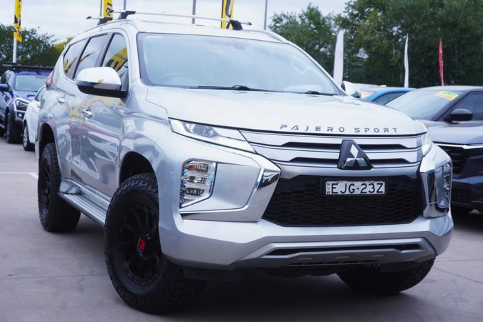 2020 Mitsubishi Pajero Sport