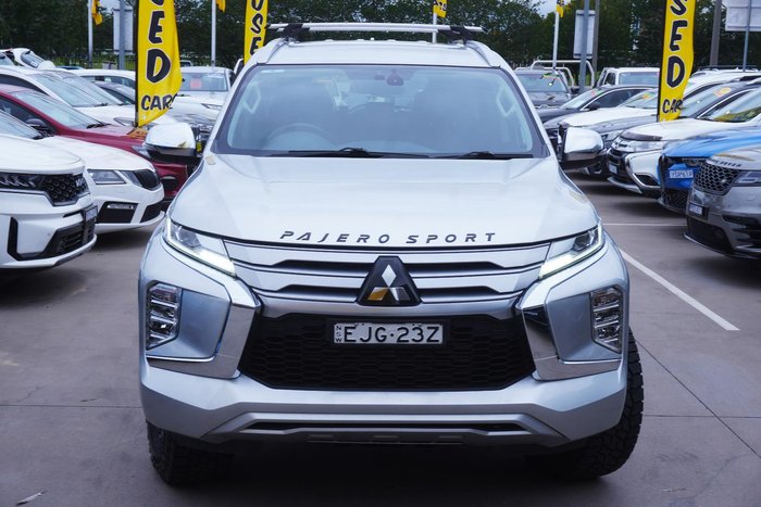 2020 Mitsubishi Pajero Sport GLS