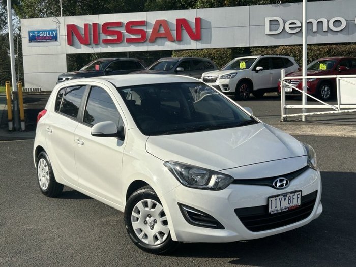 2015 HYUNDAI I20 Active
