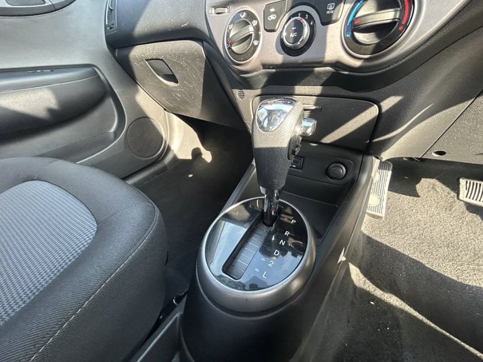 2015 HYUNDAI I20 Active