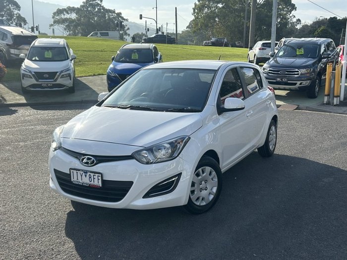 2015 HYUNDAI I20 Active