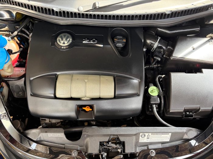 2010 Volkswagen Beetle BlackOrange 1Y MY10 Black