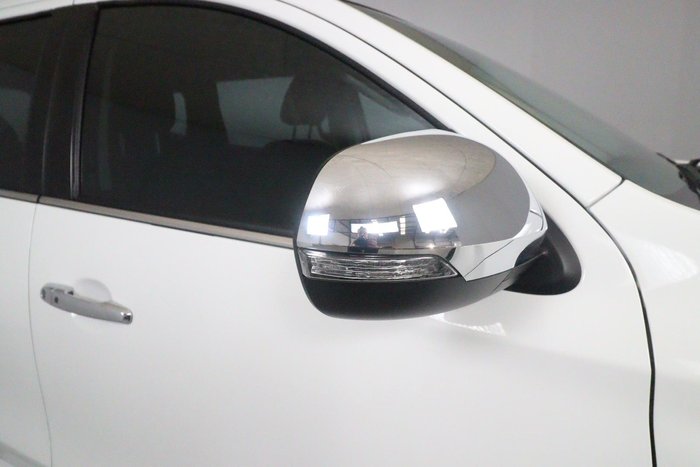 2024 Mitsubishi Pajero Sport GLX