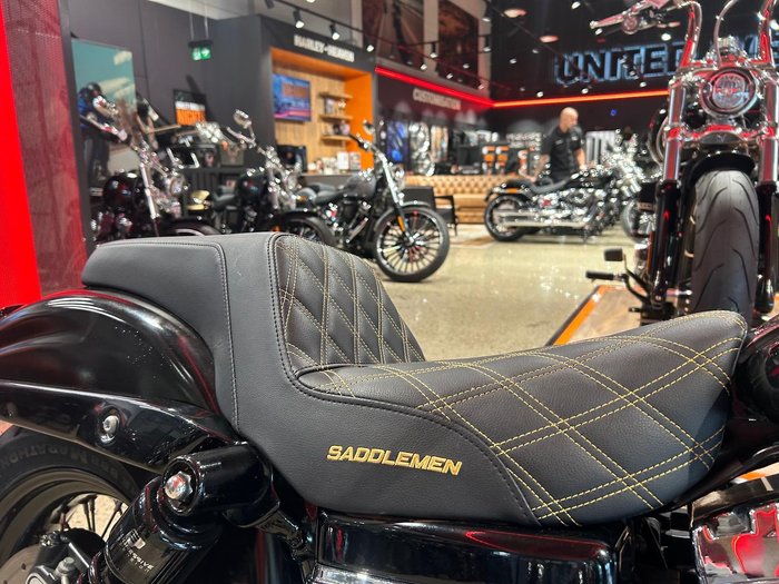 2014 Harley-Davidson Dyna Wide Glide 1690 (FXDWG) Dyna Black