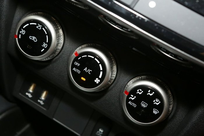 2025 Mitsubishi ASX LS