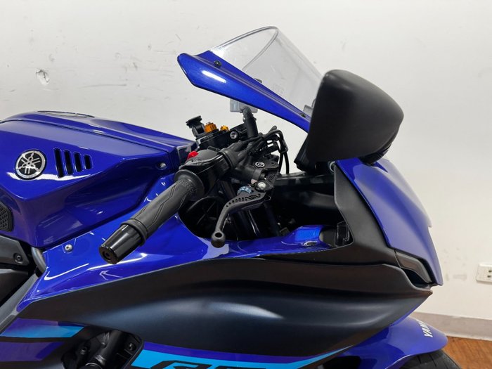 2024 Yamaha YZF-R7LA BLUE