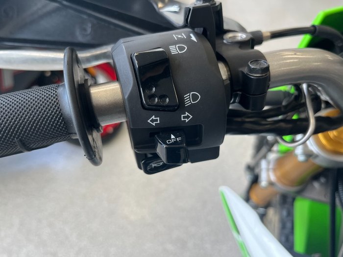 2019 Kawasaki KLX150BF SE WHITE